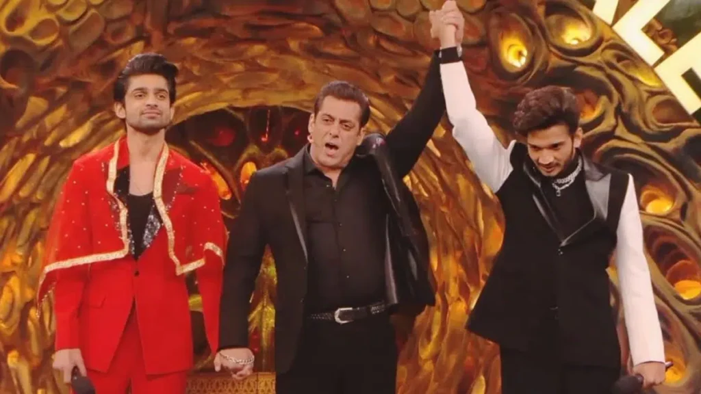 Bigg Boss 17 Winner: मुनव्वर फारूकी बने ‘बिग बॉस-17’ के विनर; ट्रॉफी के साथ मिले लाखों रुपये